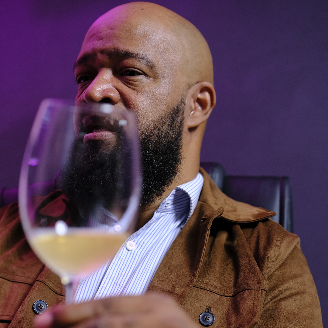 José Eduardo - WSET L3 e ASI L2, Diretor Executivo da ABS-SP e Head Sommelier da Berckmann