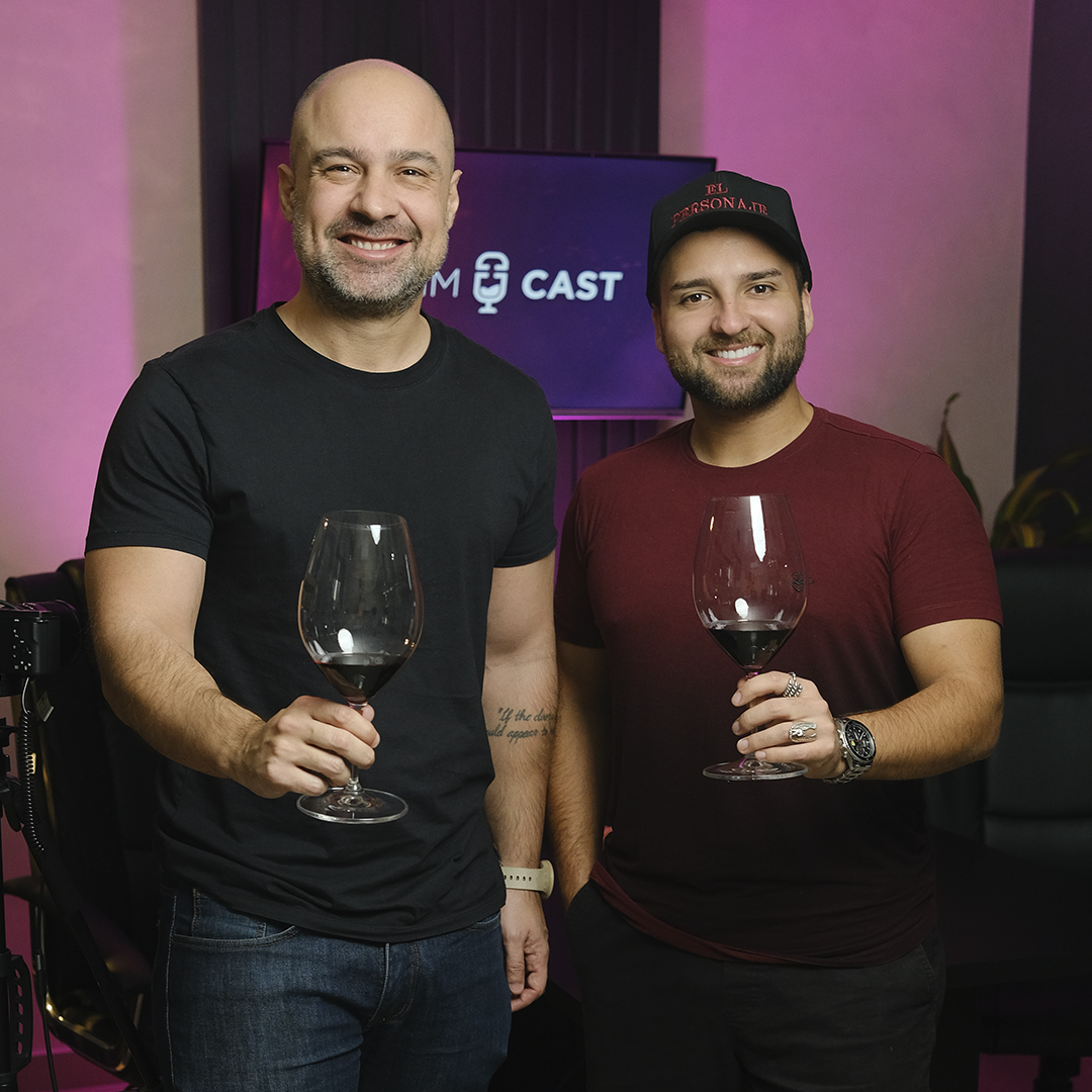 Nicholas Torres - Ator, Cantor, Dublador e Owner do Vinho El Personaje