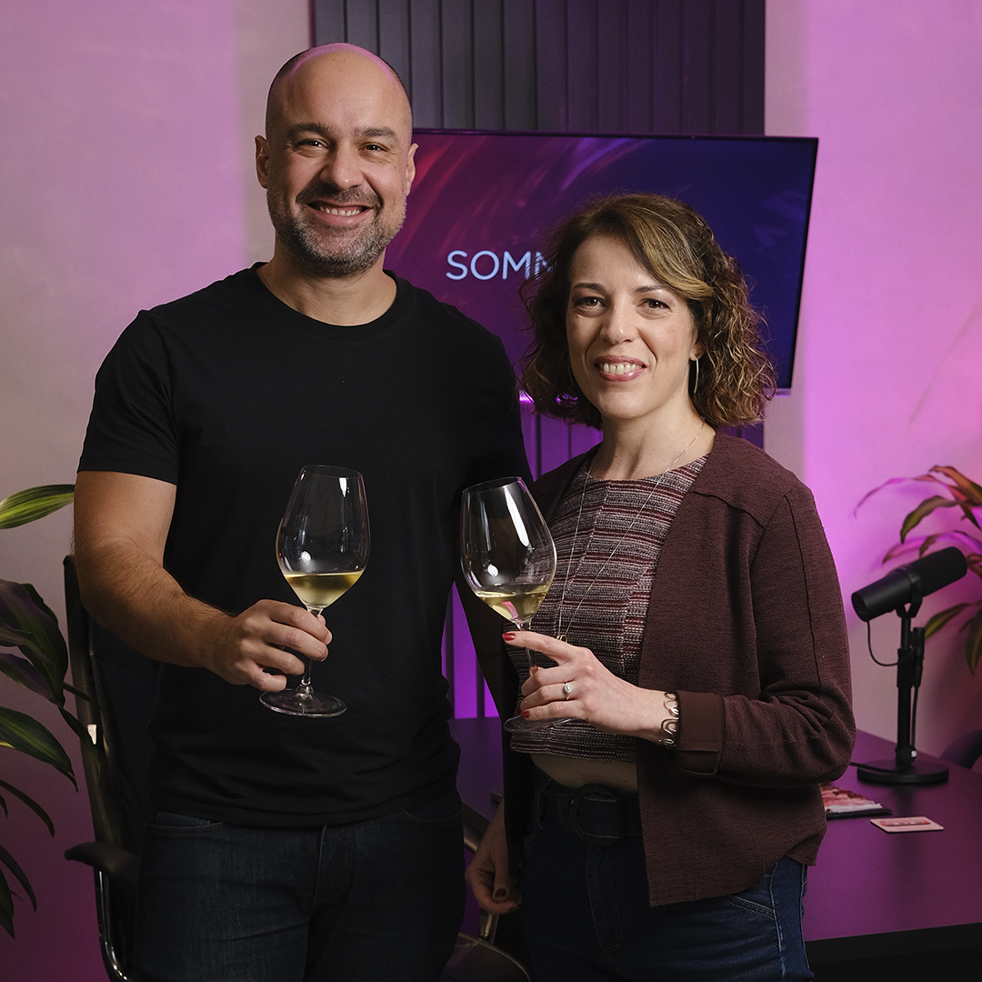 Bianca Veratti - Sommelière, primeira mulher brasileira DipSET e fundadora do Vitis Lab